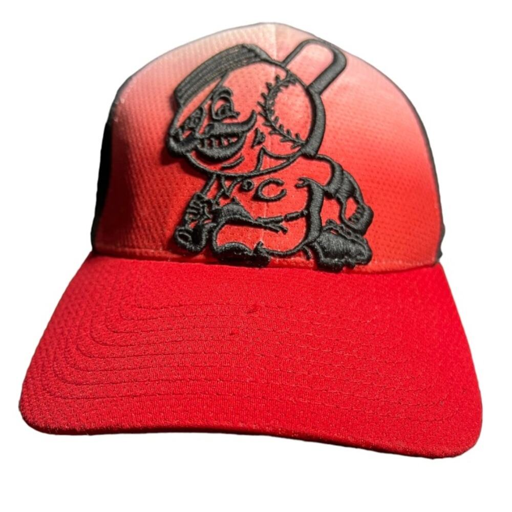 MLB Cincinnati Reds Baseball Mens Flex Fit Hat SM-Med